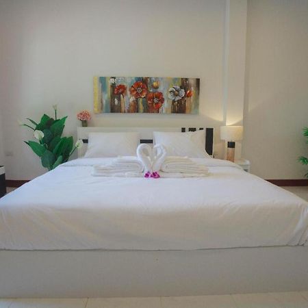 Pantip Boutique Hotel Lamphun Esterno foto