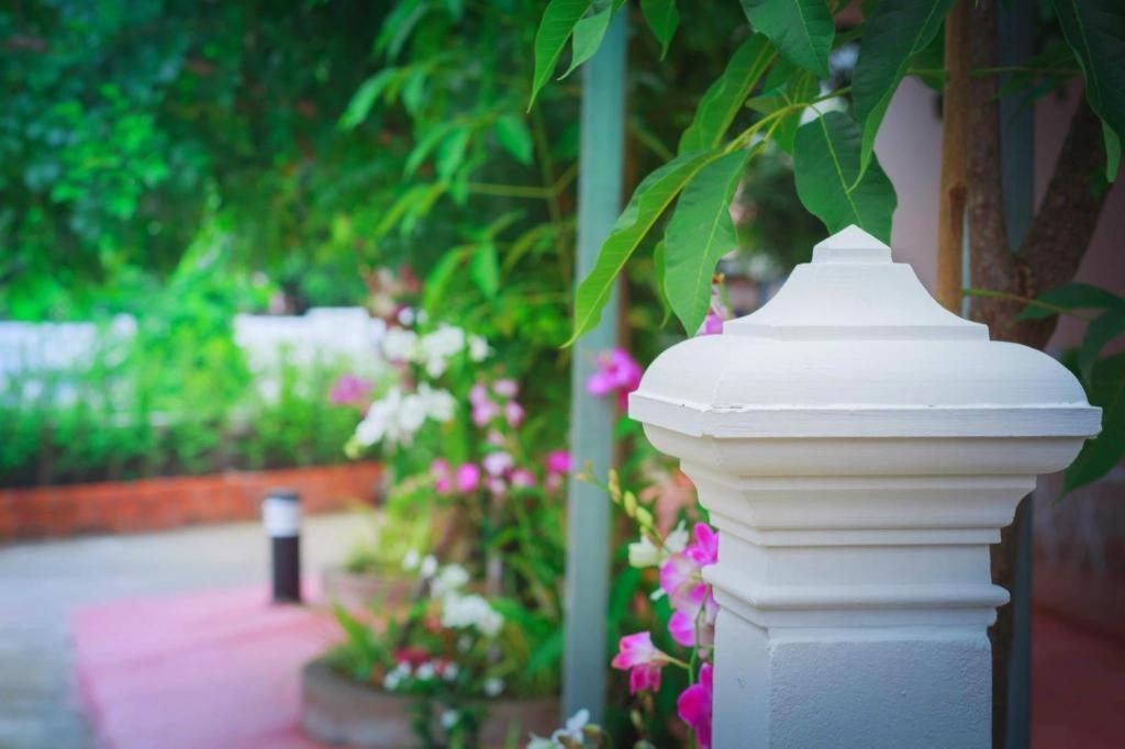 Pantip Boutique Hotel Lamphun Esterno foto